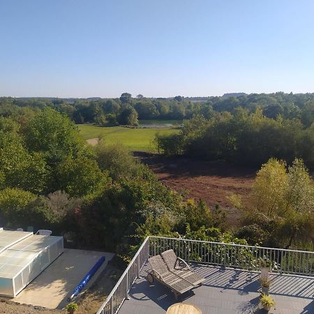 Gite La Pironniere - Piscine, Nature, Au Bord De La Riviere Montreuil-sur-Maine Экстерьер фото